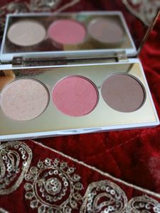 My Glamm 3 In 1 Pallete