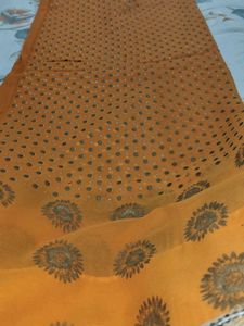 i am selling never wear saree