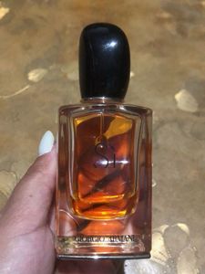 Giorgio Armani Si Perfume