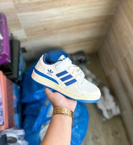Adidas Forum