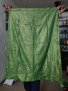 Shimmer Green Saree With Peticot