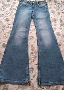 H&M Flared Jeans