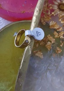 Gold Ring with Stone Detail - Size 17 Starting 299