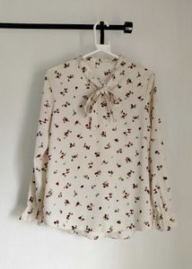 Cream Floral Printed Tie-Up Neck Top