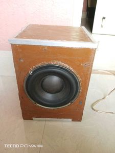 Logitech 6inch  Subwoofer &amp; With Box Pure Plyw