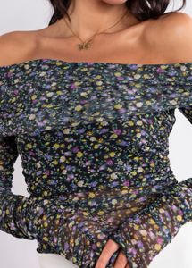 Floral Off-Shoulder Crop Top