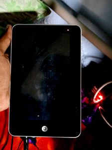 TAB LENOVO MID📲 ON BUT CHARGE NEED 😌