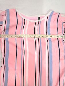 Women pink top