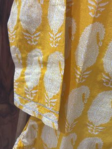 Yellow Paisley Print Kurti