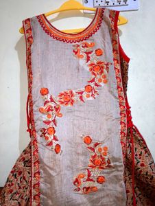 Beautiful Anarkali Style Women Kurta