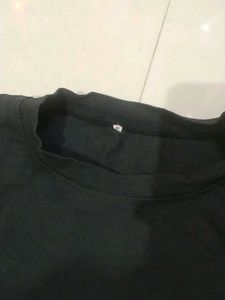 Black Plain Tshirt