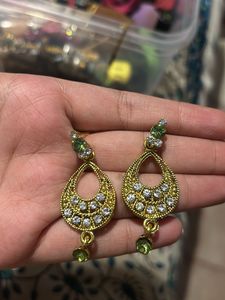 4 Pair Of Jhumkhas