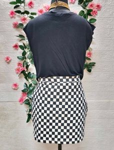 Colorful Graphic Print Top &amp; Skirt For S To M size