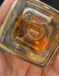 Giorgio Armani Si Perfume