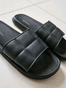 Mast &amp; Harbour Black Sliders