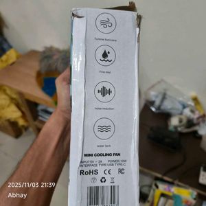 Mini Cooling Fan - free powerbank