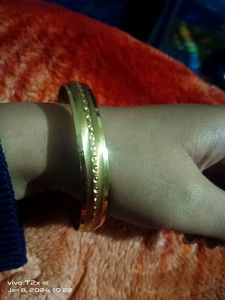 Women Gold Plated Bangle