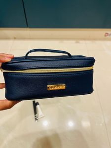 GRAFF Travel Bag With Grooming Kit