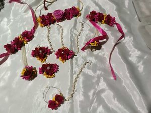 Floral Jewellery Set