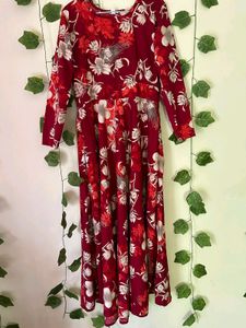 Long Dress With Floral Prints , Long Sleeve , Very Comfortable To Wear