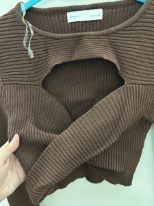 *CLEARANCE SALE*Korean Cutout Top