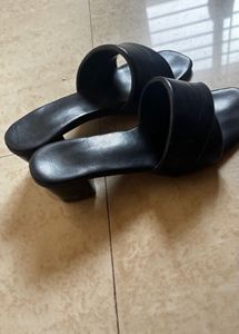 Shoetopia Block Heels