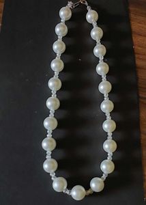Vintage Pearl Bead Necklace