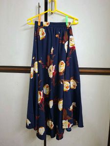 Floral Print Off-Shoulder crop Top + skirt