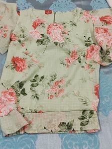 Girls Tops