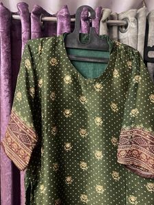 Green Floral Print Kurta Set