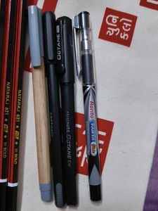 Stationery Set 4 Pencils 2 Blue Ball Pen 3 Black Ball Pen 1 Black Gel Pen  Golden Glitter Pen Lead Pencil With Lead , Crayon Highlighter , Paint Brush