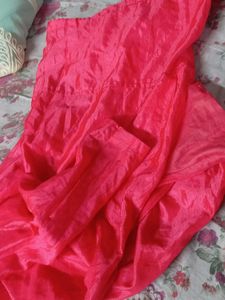 A Beautiful Gown 😊😍🥰.
