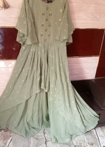 Hawy Gown