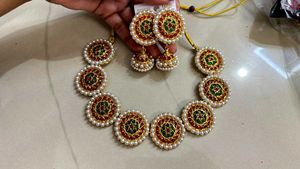 Statement Kundan Necklace &amp; Earring Set