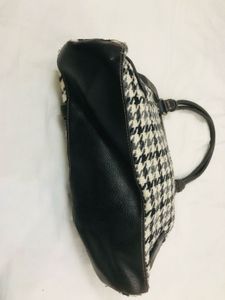 Imported Houndstooth Handbag