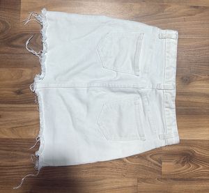 white denim skirt