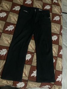 Levis Black Denim Jeans