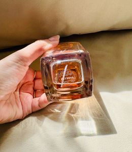 Giorgio Armani Perfume