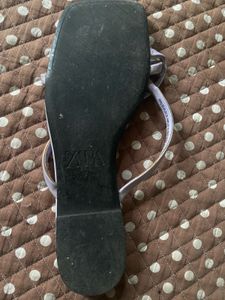 Zara Lavender Flat