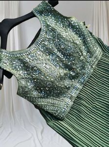🆕🆕FourPiece Indo Western BridalDress For Mehndi