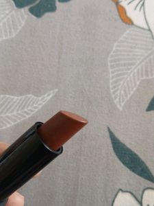 Elle 18 Color Pops Matte Lipsticks