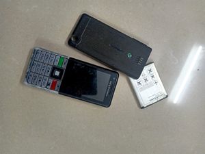 Old Is Gold Antic Sony Ericsson J105i Working Condition