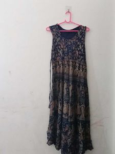 Printed Sleeves Gown