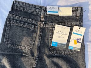 Distressed Wide Leg Jeans