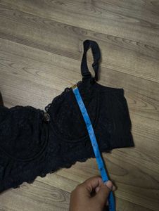 Size 85B,bra