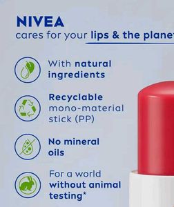 NIVEA Strawberry Shine Lip Balm