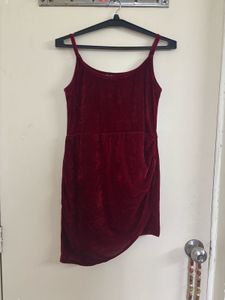 RED VELVET SLIT DRESS