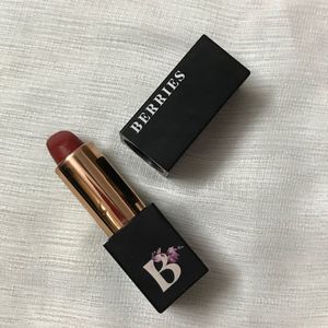 BERRIES LUXURY LIPSTICK (with Magnetic Cap)