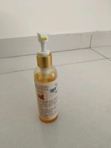 Classic Sandal Facewash