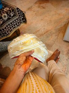 Ornate Gold &amp; White Hat 😍
